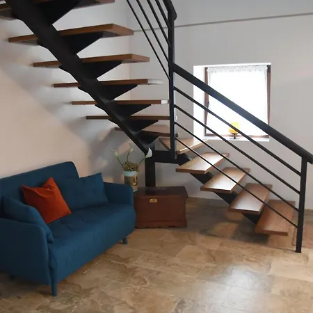 La Casita De Papel