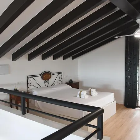 La Casita De Papel
